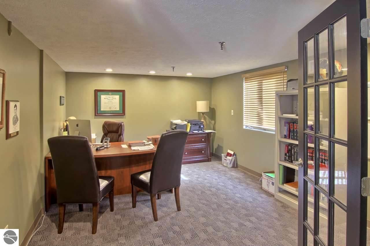 900 East Front Street, Traverse City, MI 49686